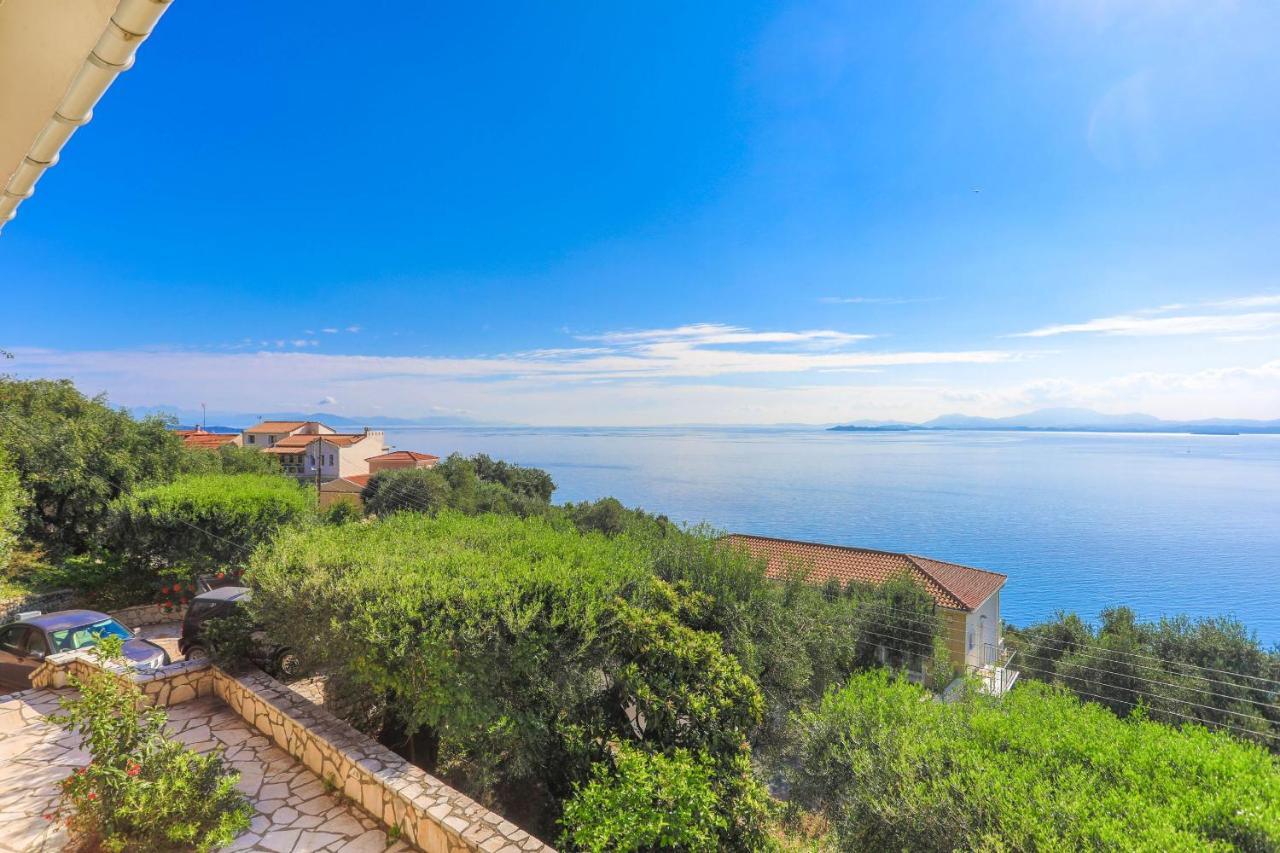 Villa Natasha Katavolos Экстерьер фото